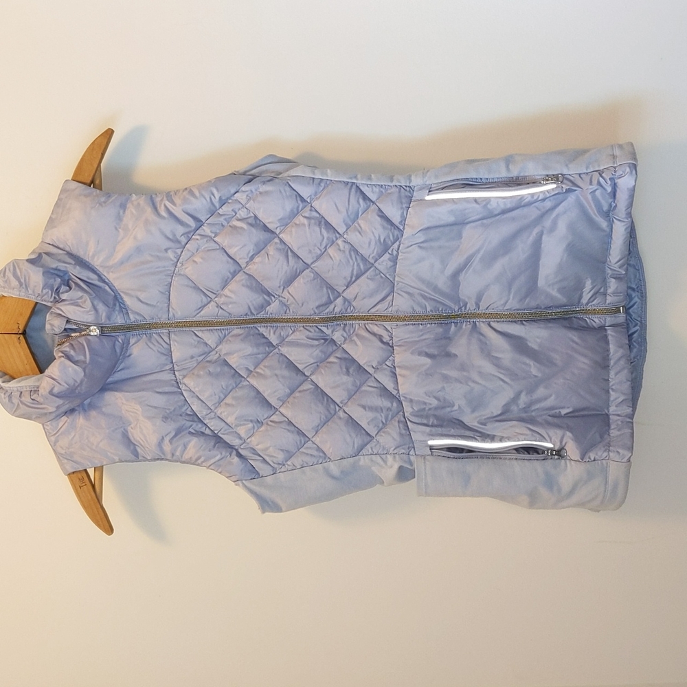 Lululemon Size 6 Light Purple Goose Down Zip Front Vest